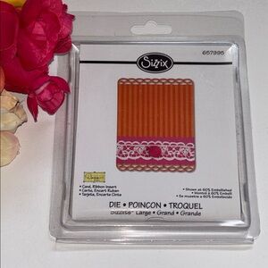 Sizzix Card Ribbon Insert Die SIZXIX 657995